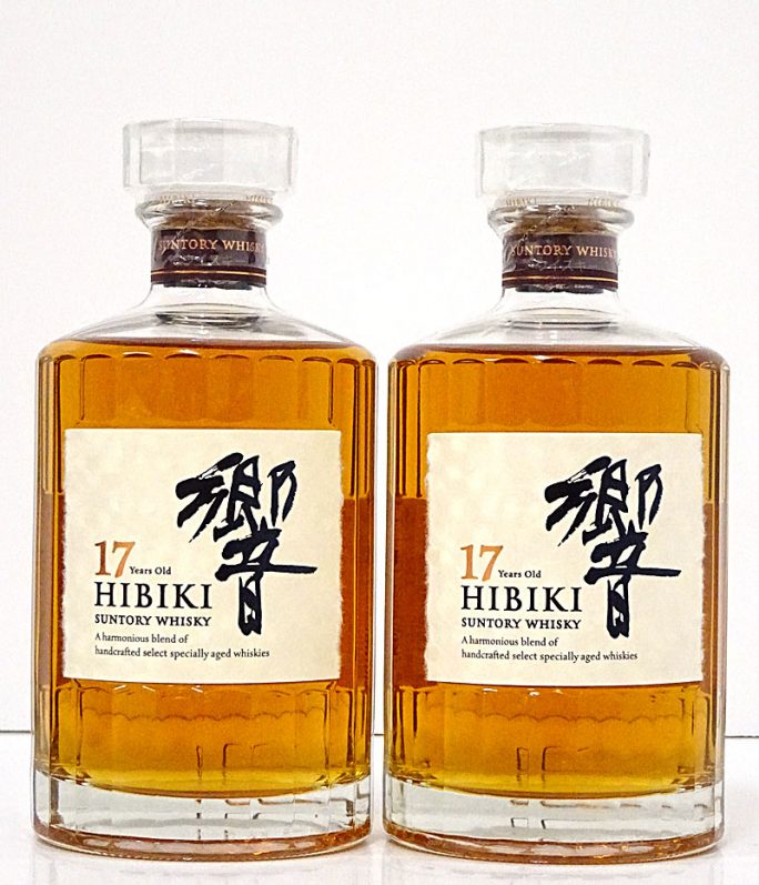 サントリー 響 17年 700ml 2本